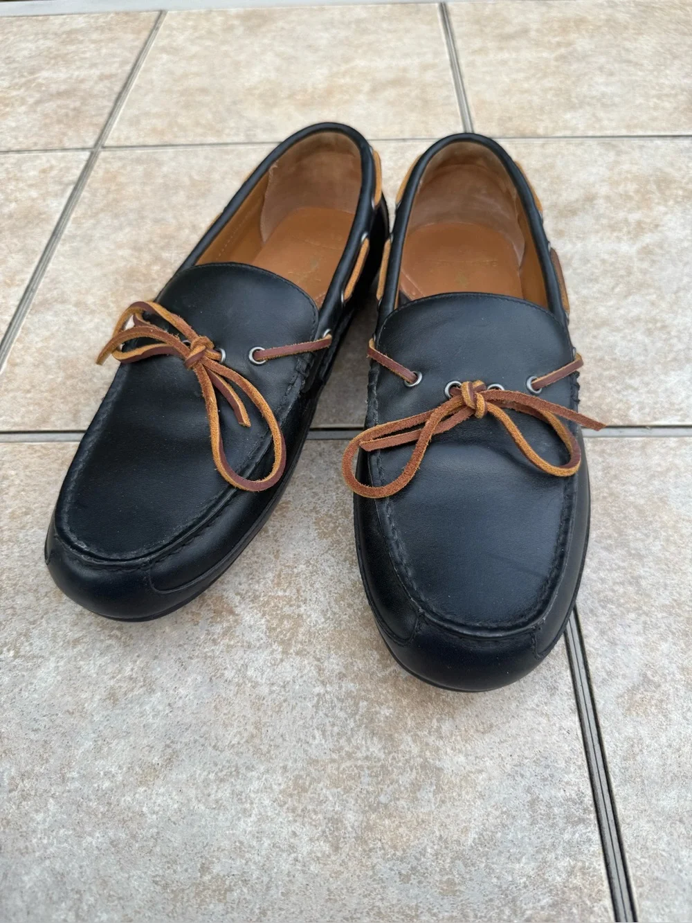 Polo Ralph Lauren men's Roberts driving moccasins in black leather.